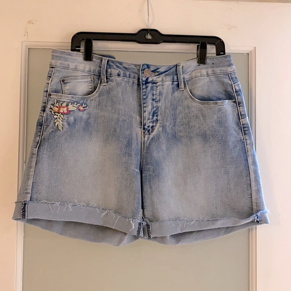 Light wash shorts